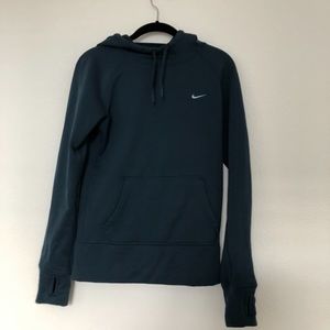 Women’s NIKE therma fit pullover hoodie XS